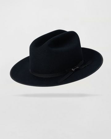 Classic Charm Felt Outdoor Hat in Black