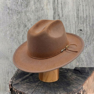 Tan Felt Open Road Hat with Metal Arrow Band