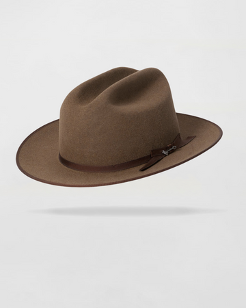 Classic Charm Felt Outdoor Hat in Brown