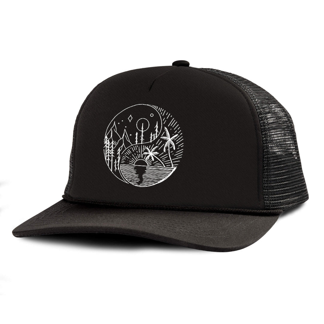 Eight trigram Printed Trucker Hat