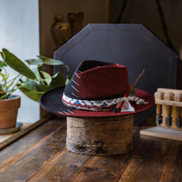 Vintage Finish Felt Hat with Timeless Silhouette