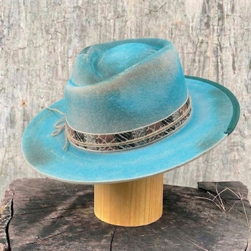 Minimalist Felt Hat – Blue-Green Body, Clean Lines