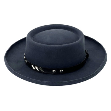 Premium Gambler Hat – Metal Clasp Detail