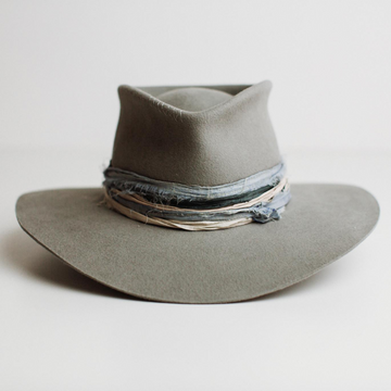 Trendy Trilby Felt Fedora