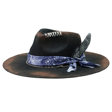 Modern Felt Hat – Sleek Black, Mixed-Media Band